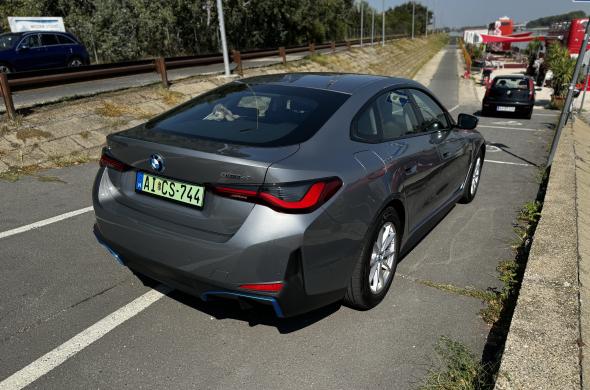 BMW eDrive40
