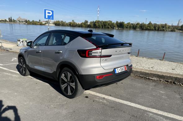 Volvo  Recharge Twin Ultimate AWD