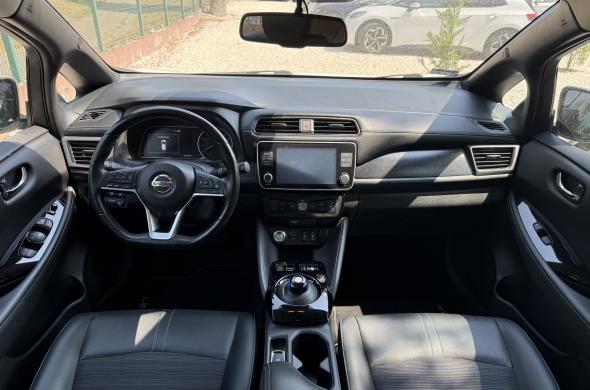 NISSAN  N-Connecta e+ 62 kWh